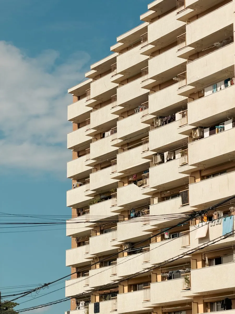 コンクリート造のマンション（RC造の例）